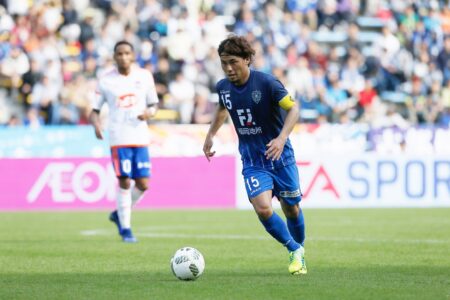 福岡大学サッカー部OB 末吉 隼也さんよりコメントをいただきました！